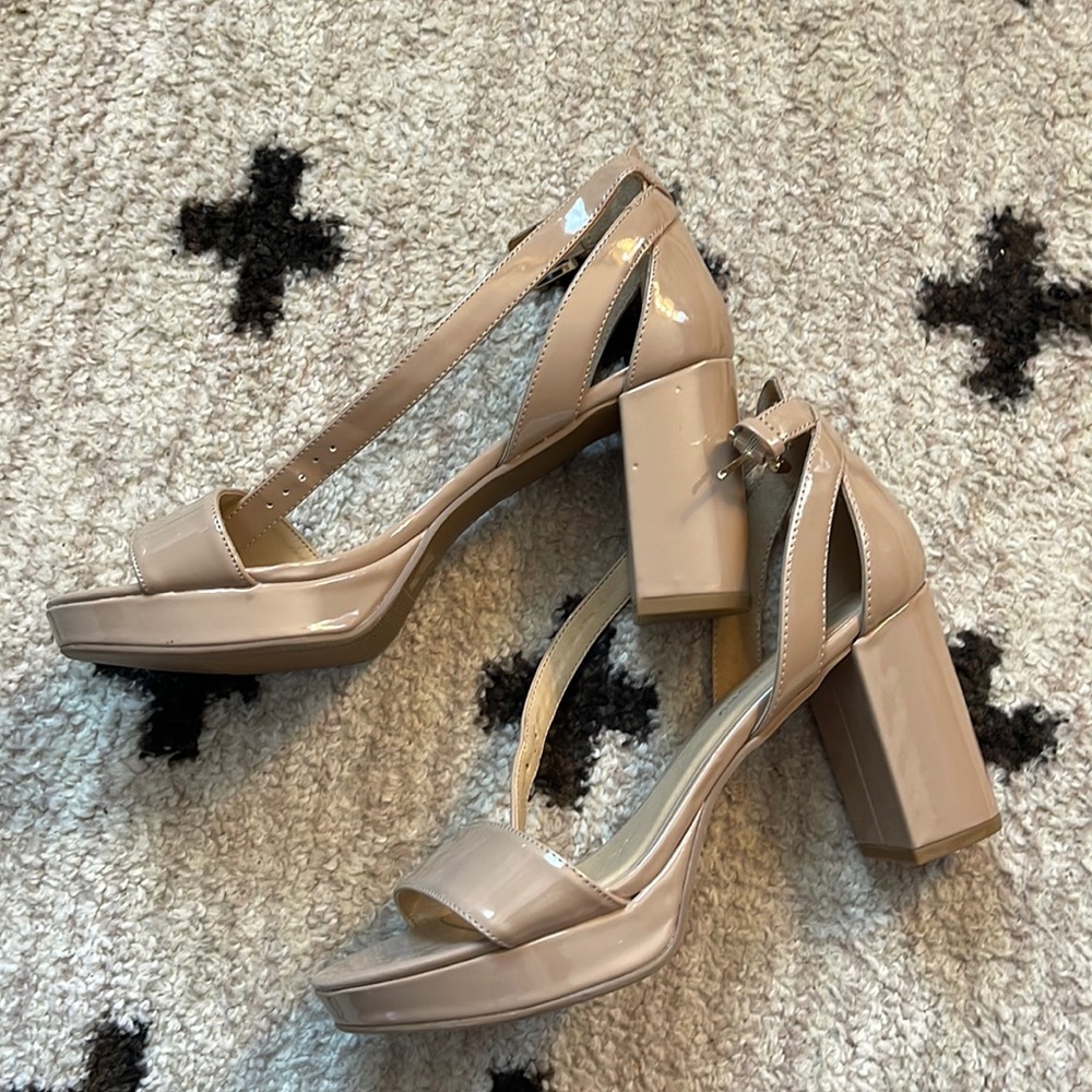 CL by Laundry Nude Pumps (Size 9)